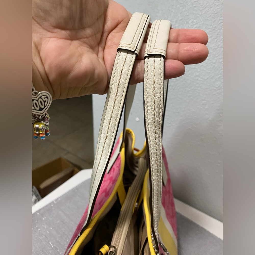 Coach handbag - Picture 8 of 15